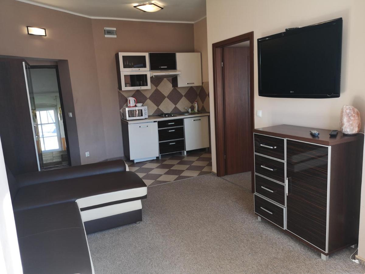 Kostka Apartment